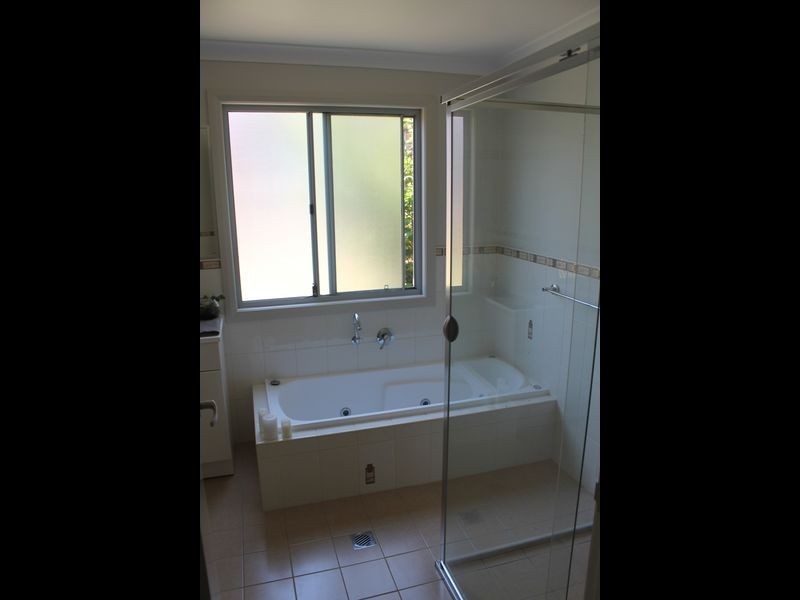 11 A King Street, Malua Bay NSW 2536