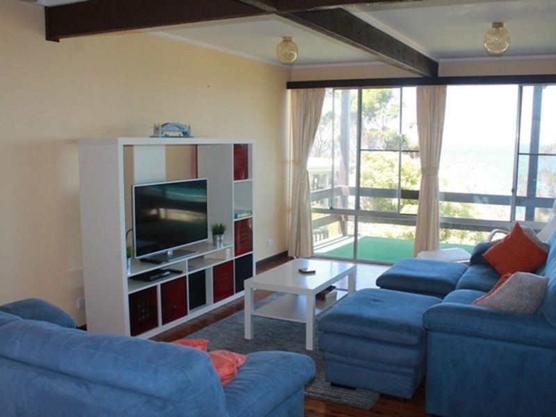 16 Illabunda Drive, Malua Bay NSW 2536