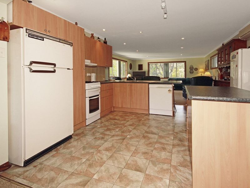 2 Wimbin Ave, Malua Bay NSW 2536