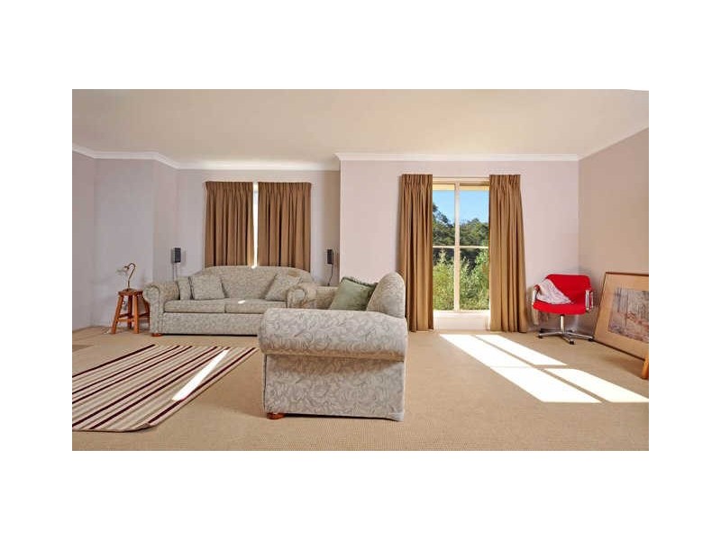 7 Bellbird Drive, Malua Bay NSW 2536