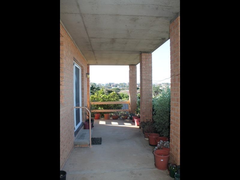 16 Moorong Cres, Malua Bay NSW 2536