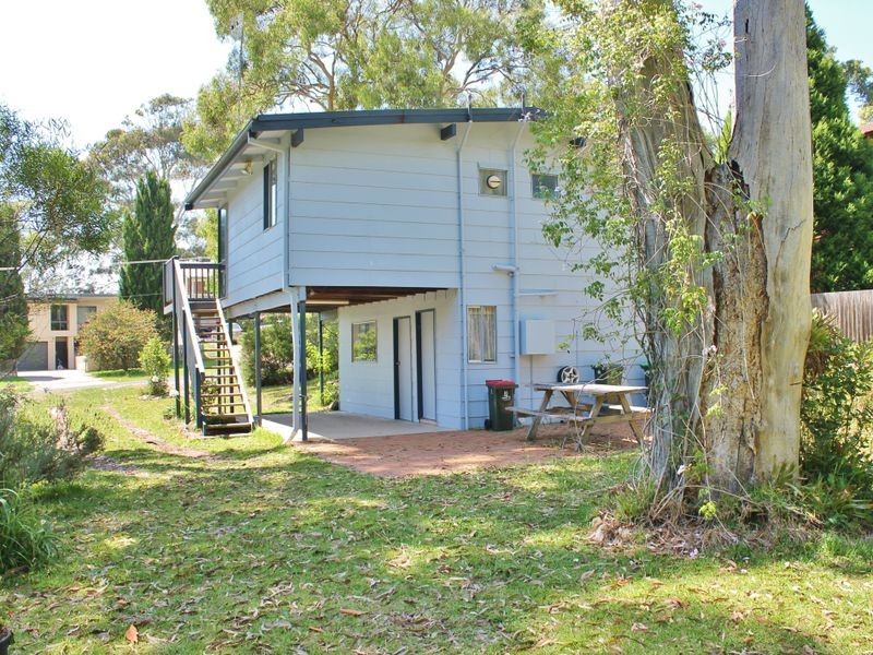 7 Euroka Ave, Malua Bay NSW 2536