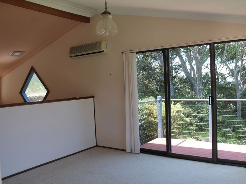 8 Illabunda Drive, Malua Bay NSW 2536