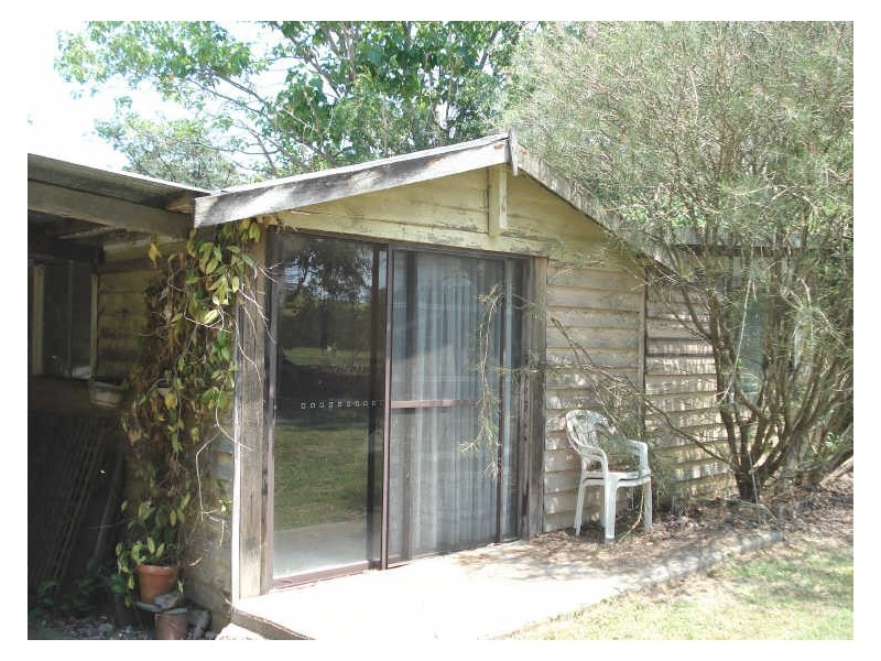 Highway Fr Princes Highway (JEREMADRA), Mogo NSW 2536