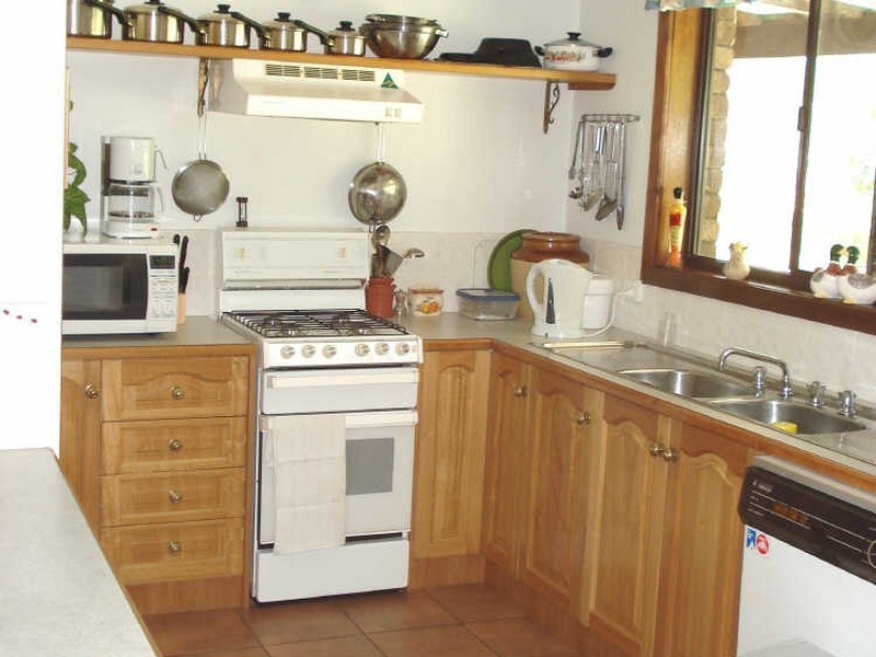 Highway Fr Princes Highway (JEREMADRA), Mogo NSW 2536