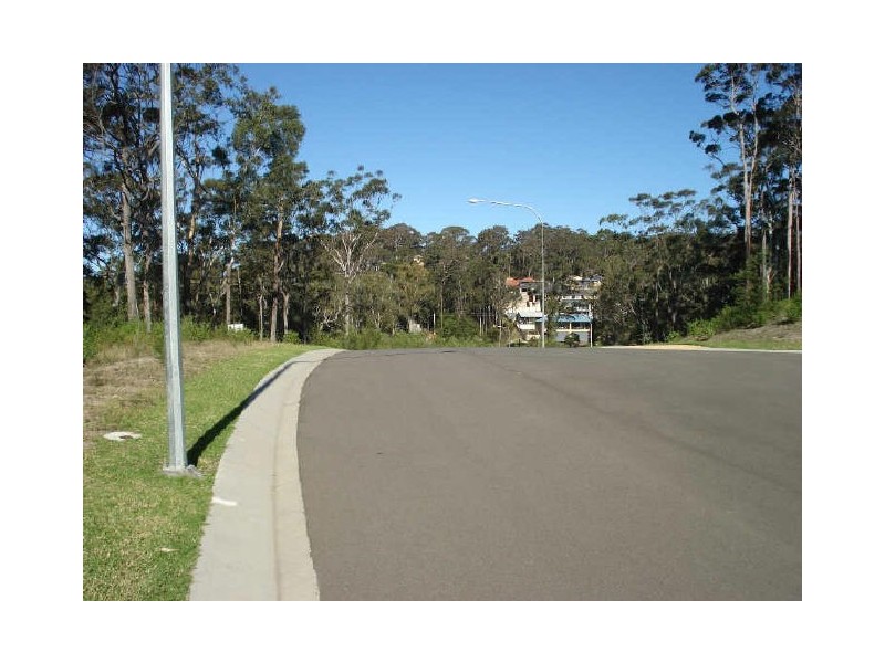9 Banksia Avenue, Malua Bay NSW 2536