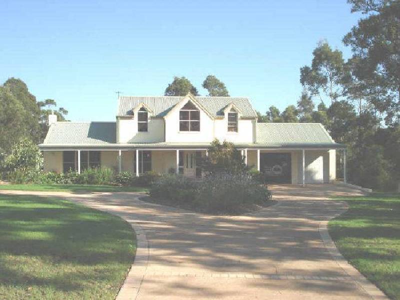 12 River Link Road, Mossy Point NSW 2537