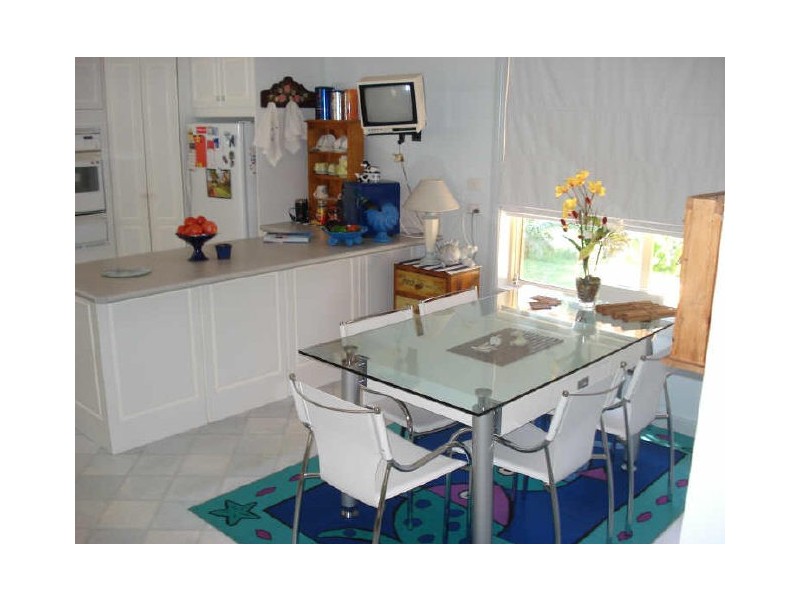 8 Mimosa Place, Malua Bay NSW 2536