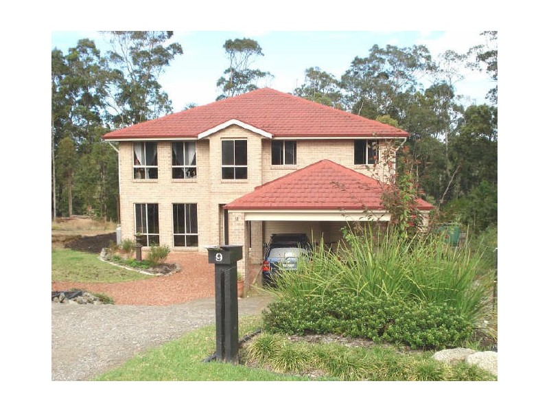 9 Waterfront Close, Mossy Point NSW 2537