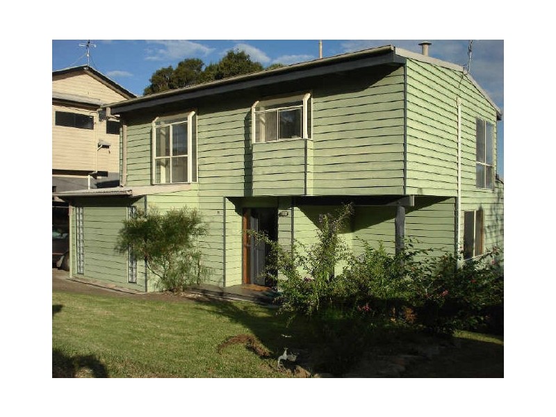 19 Forest Parade, Tomakin NSW 2537