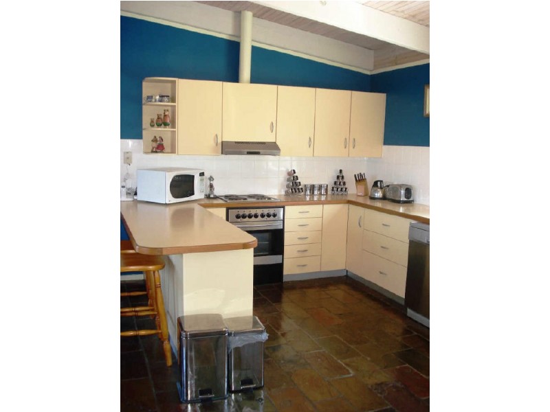 19 Forest Parade, Tomakin NSW 2537