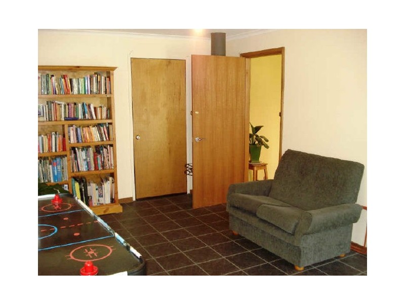 19 Forest Parade, Tomakin NSW 2537