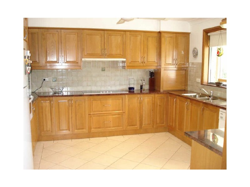 10 Clearwater Terrace, Mossy Point NSW 2537