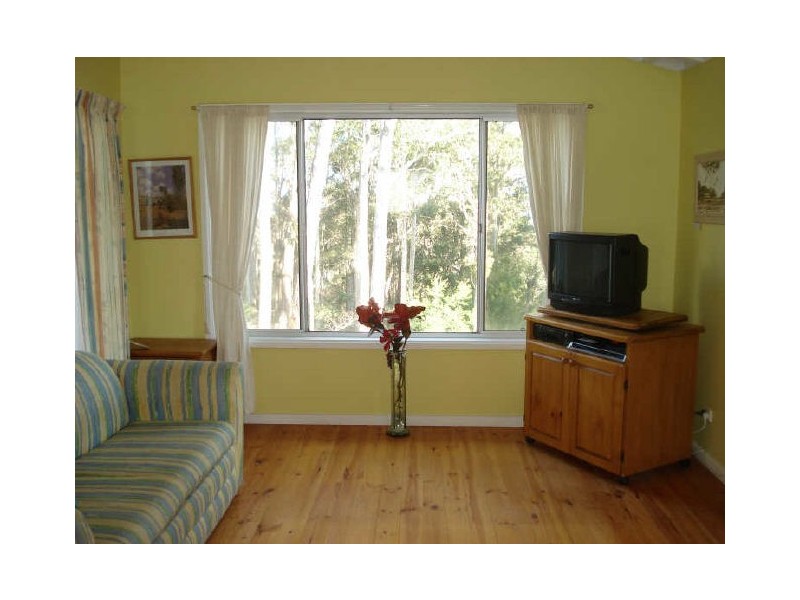 69 Forest Parade, Tomakin NSW 2537