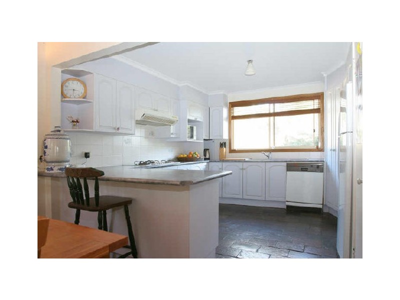 32 Tomakin Place, Tomakin NSW 2537