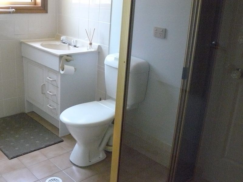 11 Waroo Crescent, Malua Bay NSW 2536