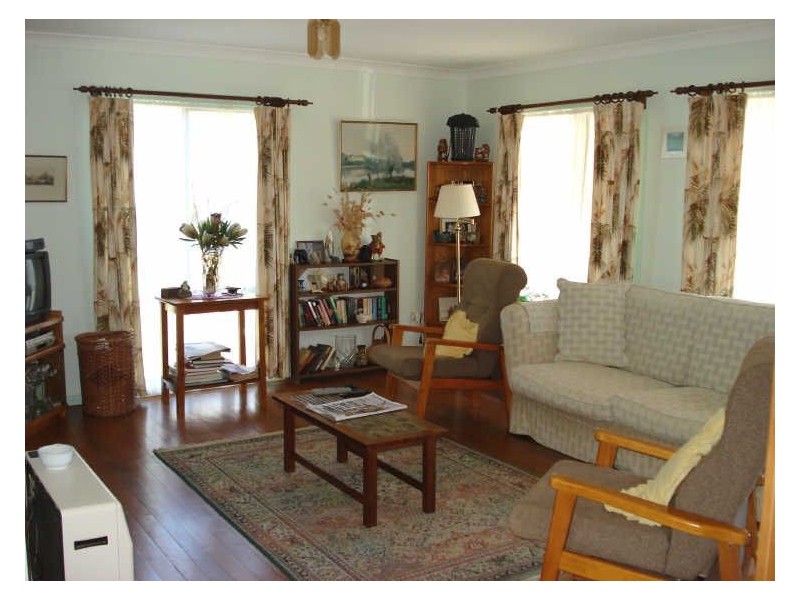 25 Tallwood Crescent, Rosedale NSW 2536