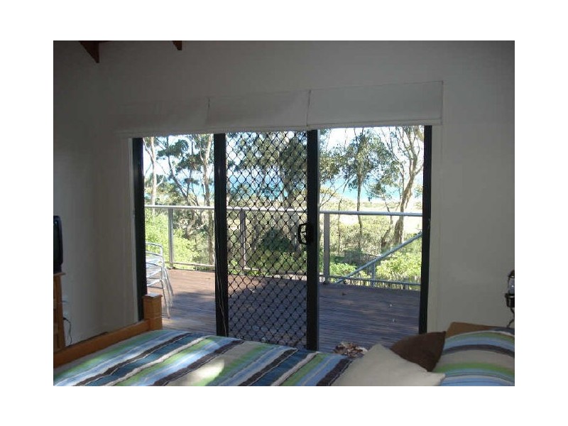 79 Forest Parade, Tomakin NSW 2537