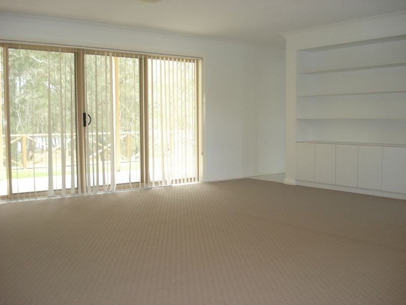 3/2152 George Bass Drive, Tomakin NSW 2537