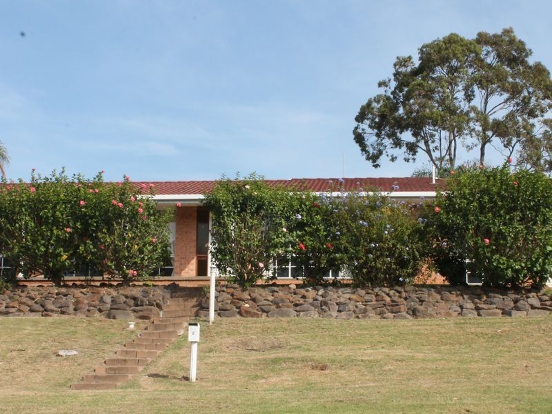 2 Kurrara Close, Malua Bay NSW 2536