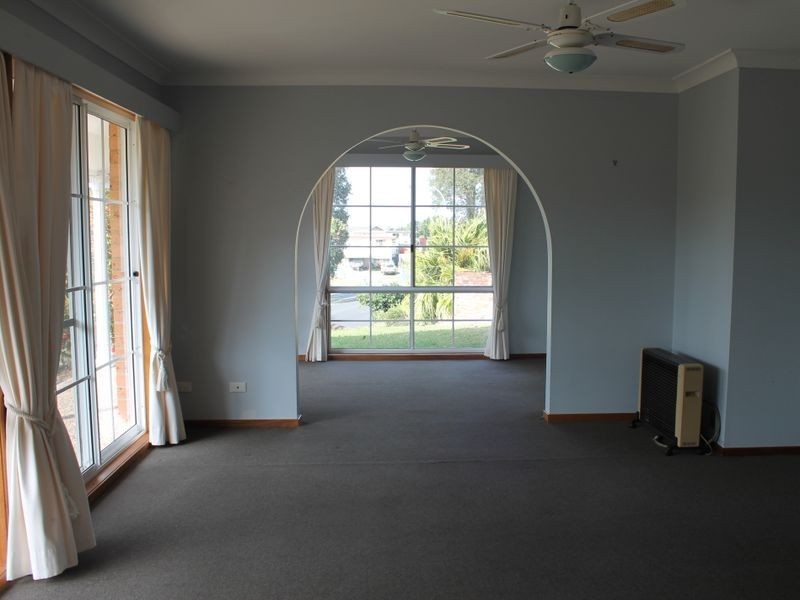 2 Kurrara Close, Malua Bay NSW 2536