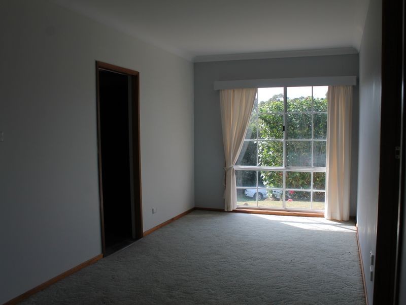 2 Kurrara Close, Malua Bay NSW 2536