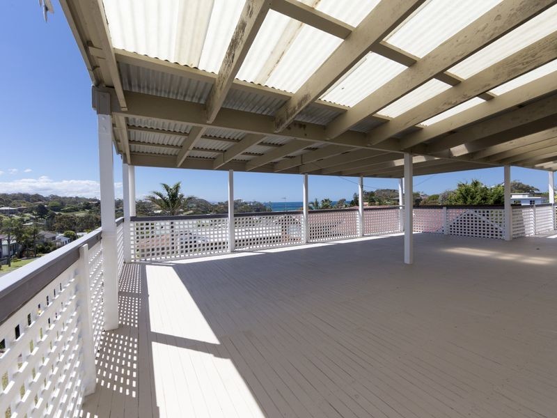 24 Boondi Street, Malua Bay NSW 2536