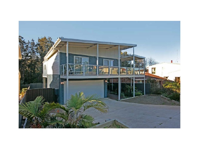 13 Sylvan Street, Malua Bay NSW 2536
