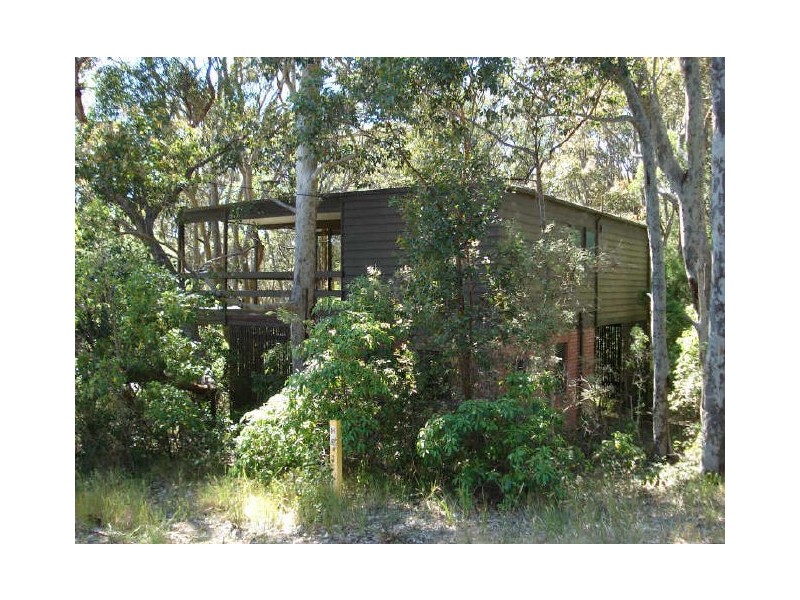 2 Cooks Crescent, Rosedale NSW 2536