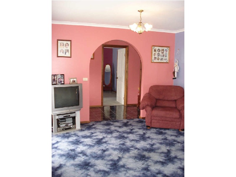 4 Otama Close, Lilli Pilli NSW 2536