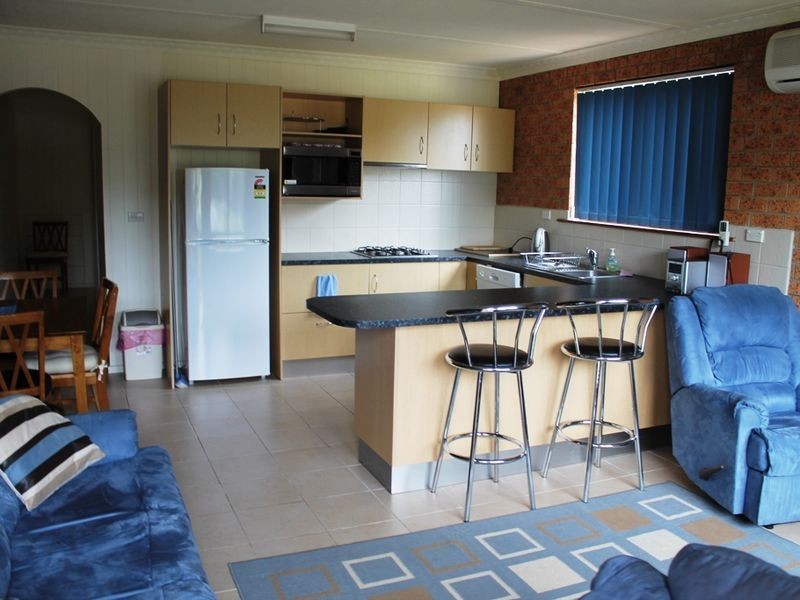 393 George Bass Dr, Malua Bay NSW 2536
