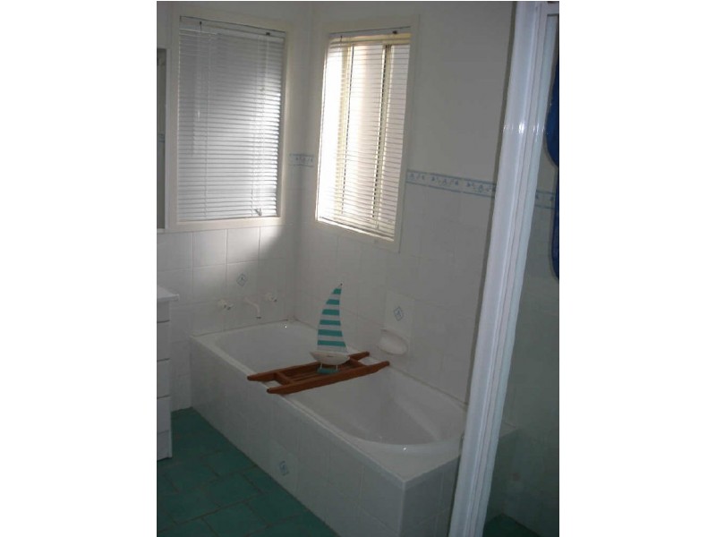 26 Warragai Place, Malua Bay NSW 2536