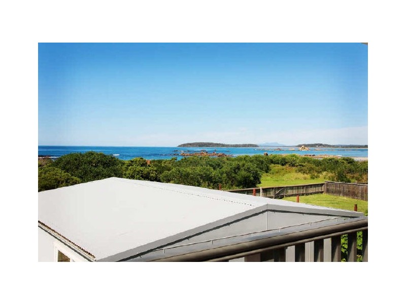 133 Sunpatch Parade, Tomakin NSW 2537