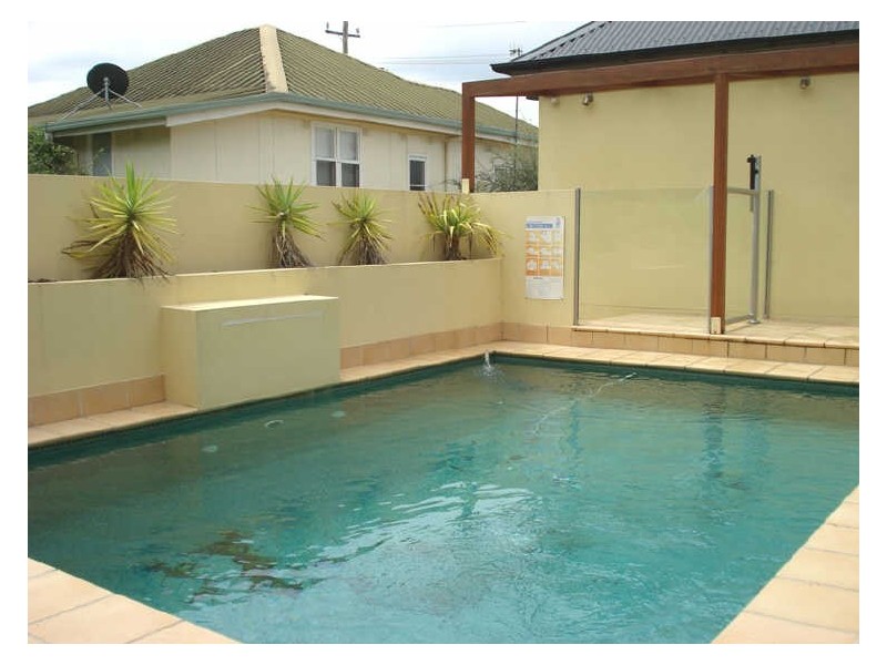 398 Beach Road, Sunshine Bay NSW 2536