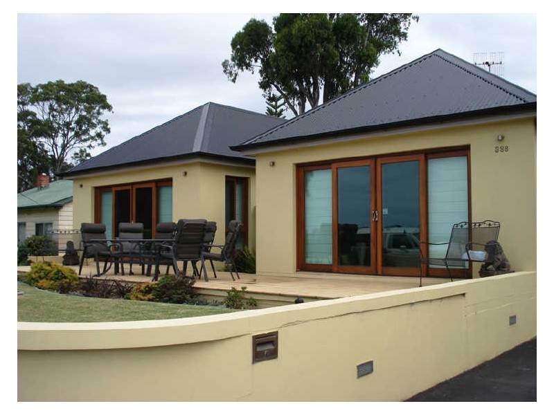 398 Beach Road, Sunshine Bay NSW 2536