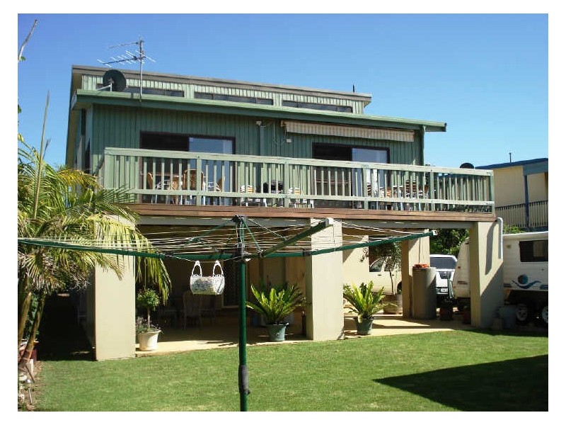 121 Ainslie Parade, Tomakin NSW 2537