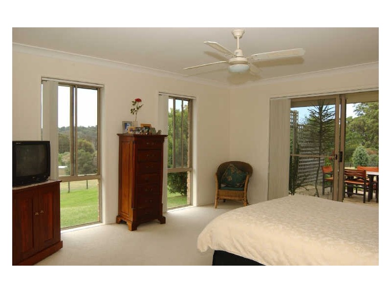 33 Forest Lake Close, Turlinjah NSW 2537