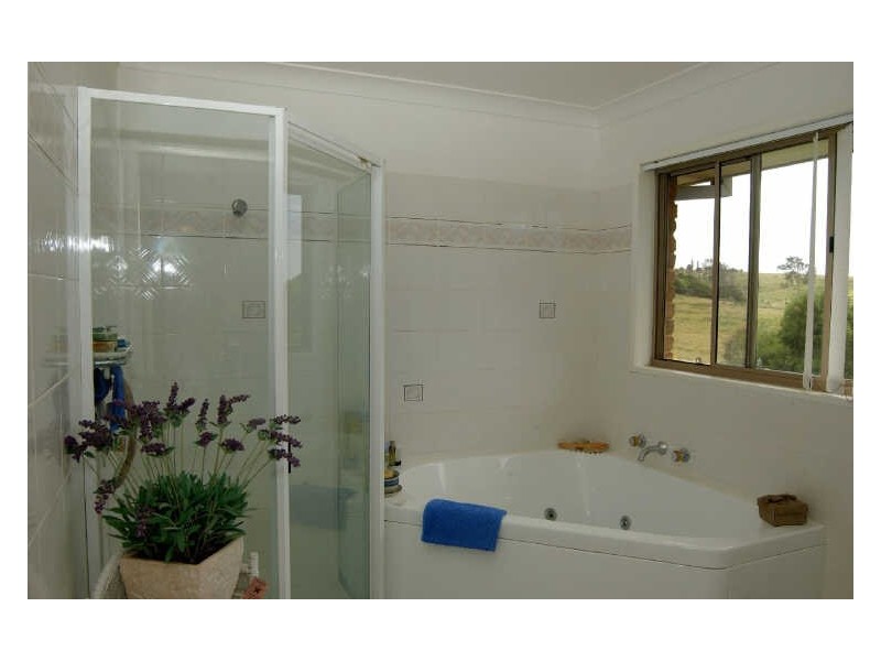 33 Forest Lake Close, Turlinjah NSW 2537