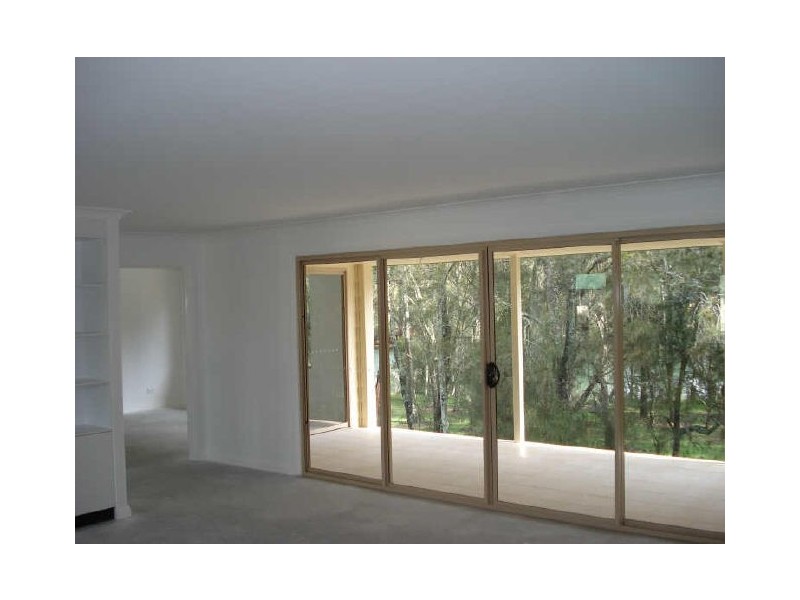 Unit 9 “The Moorings” 2152 George Bass Drive, Tomakin NSW 2537