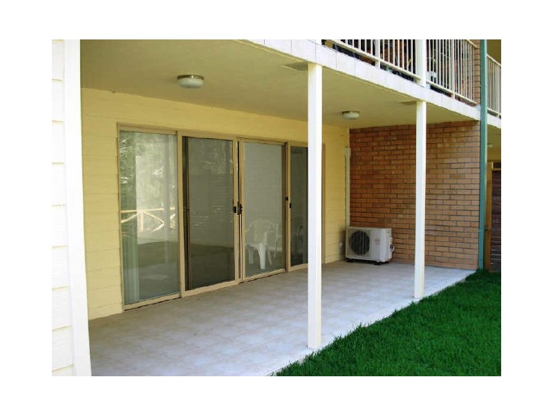 Unit 9 “The Moorings” 2152 George Bass Drive, Tomakin NSW 2537