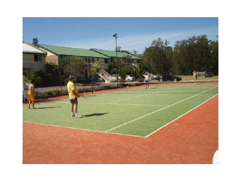 Unit 9 “The Moorings” 2152 George Bass Drive, Tomakin NSW 2537