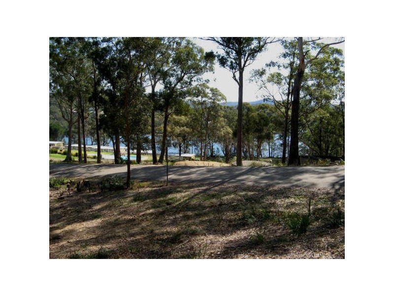 2 Bridgeview Road, Nelligen NSW 2536