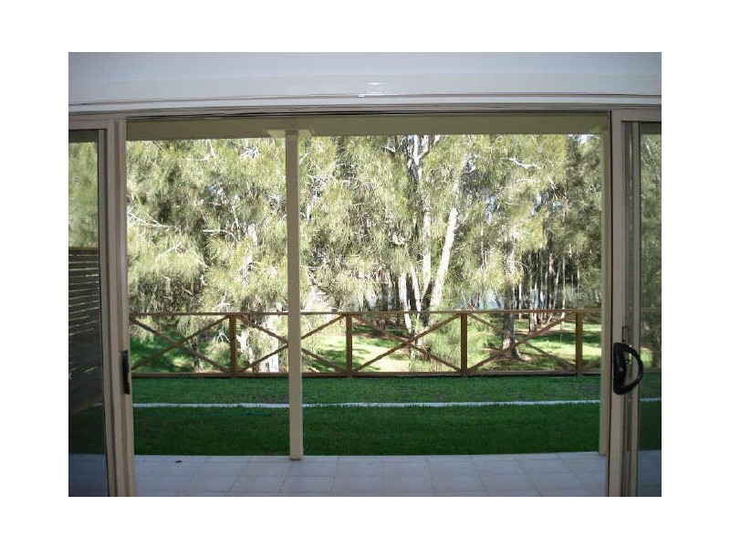 5/Block F “The Moorings” George Bass Drive, Tomakin NSW 2537