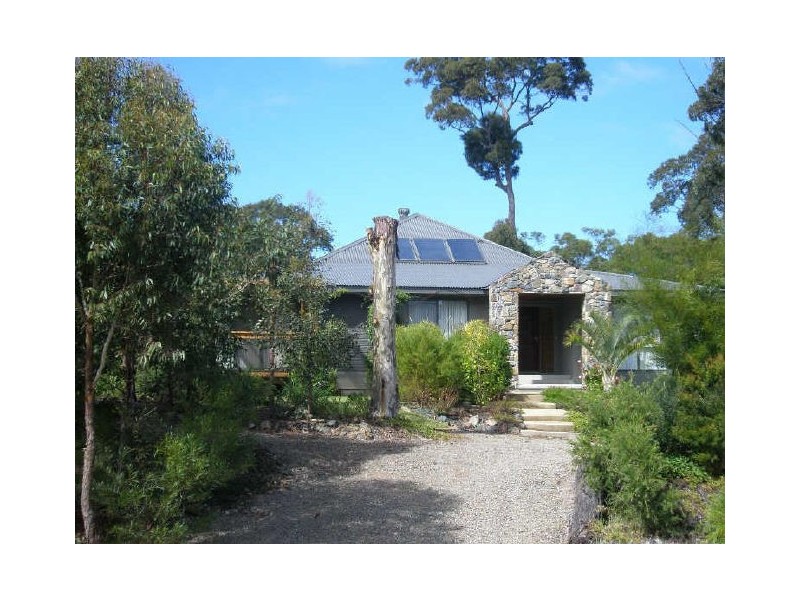 7 Tinarra Close, Lilli Pilli NSW 2536