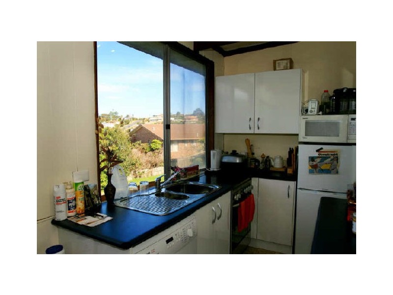 24 Moorong Crescent, Malua Bay NSW 2536