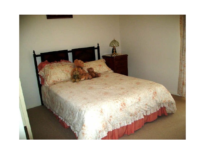57 Bluemoor Road, Batemans Bay NSW 2536