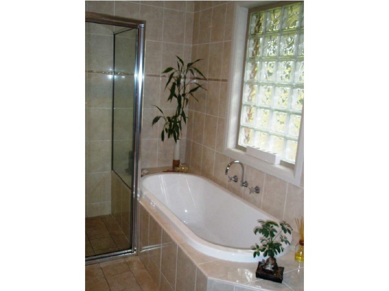 5 Burri Palm Way, Surfside NSW 2536