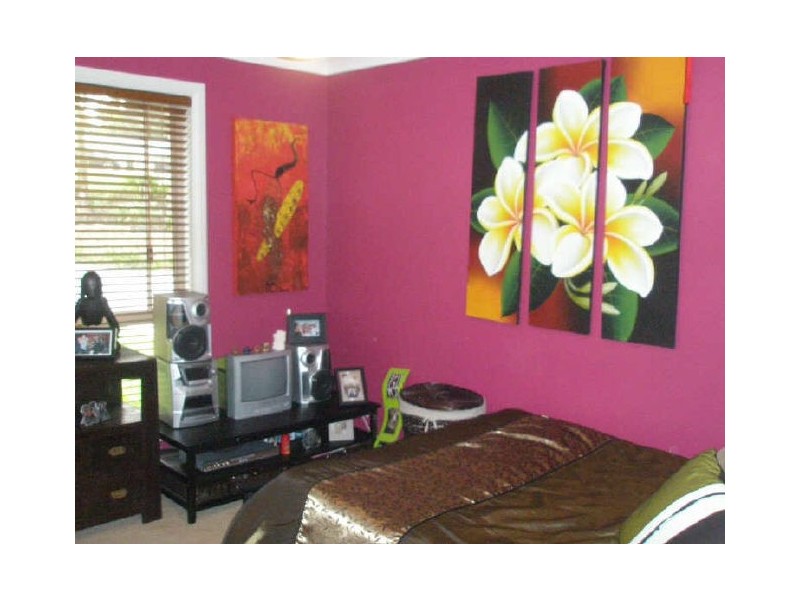 5 Burri Palm Way, Surfside NSW 2536