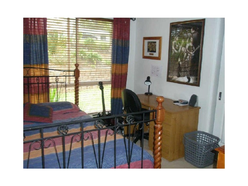 5 Burri Palm Way, Surfside NSW 2536