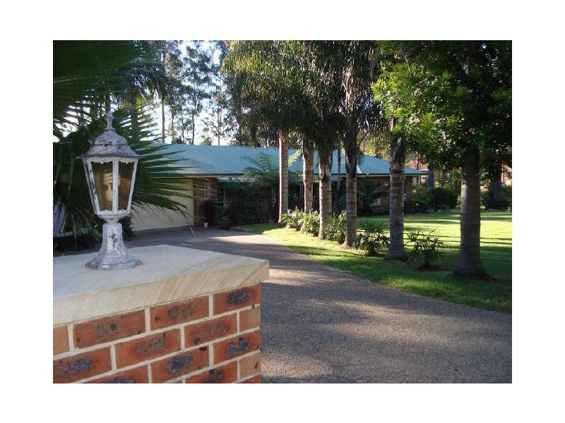 8 Kauzal Crescent, Surf Beach NSW 2536